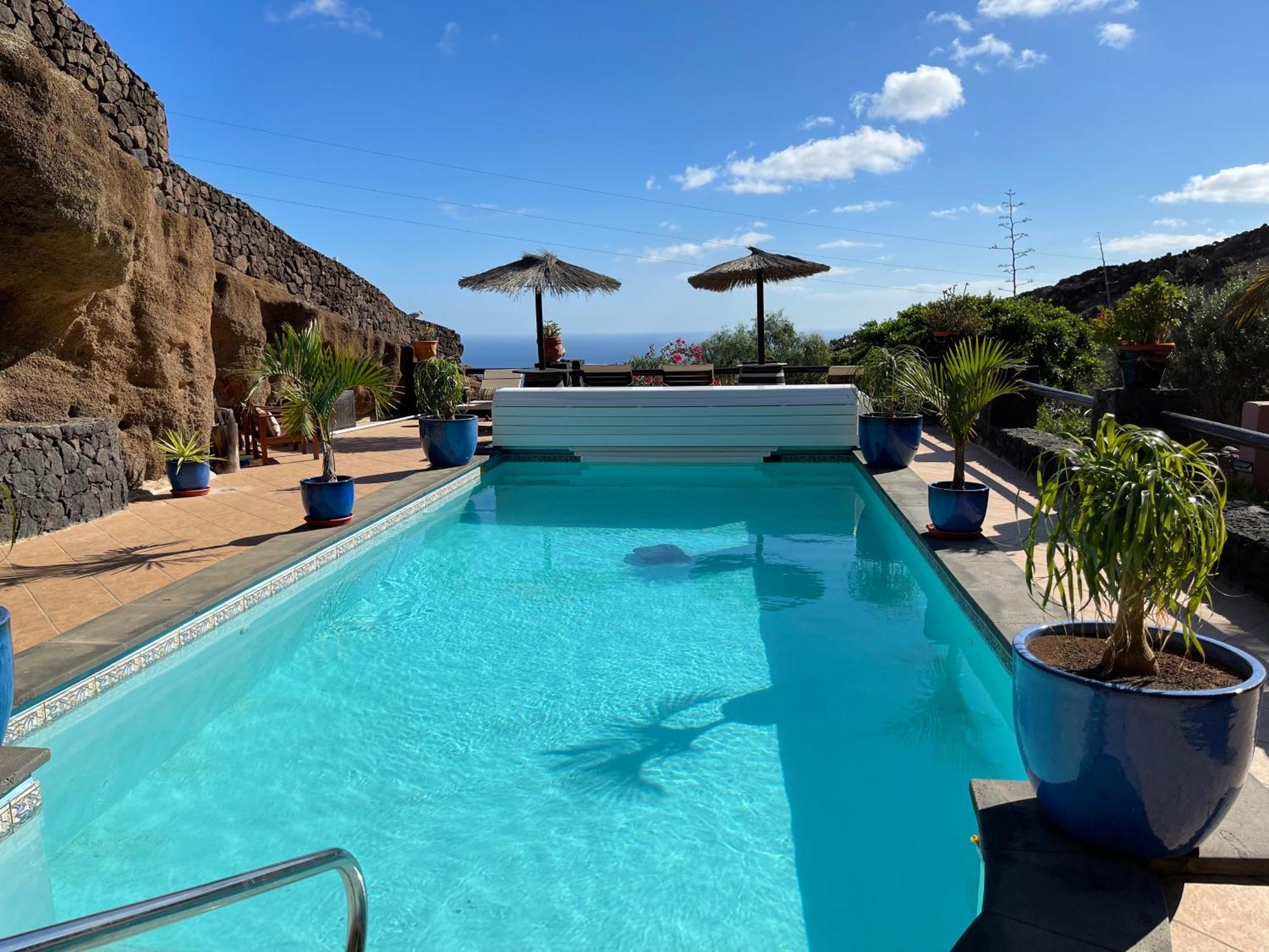 Castillo Lanzarote Villa Winni - Luxury Villa - Pet Friendly With Heated Pool La Asomada  Exterior photo