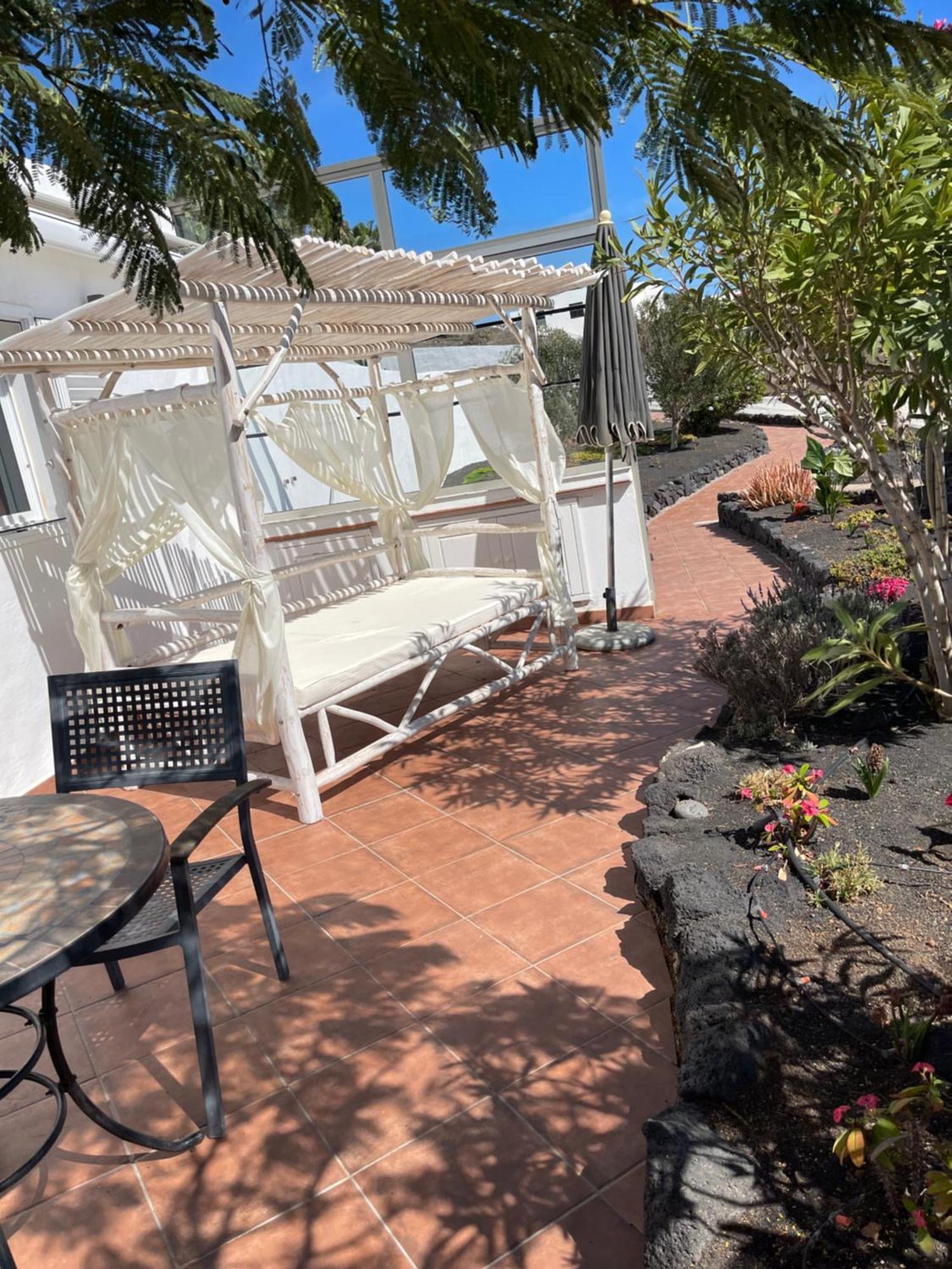 Castillo Lanzarote Villa Winni - Luxury Villa - Pet Friendly With Heated Pool La Asomada  Exterior photo