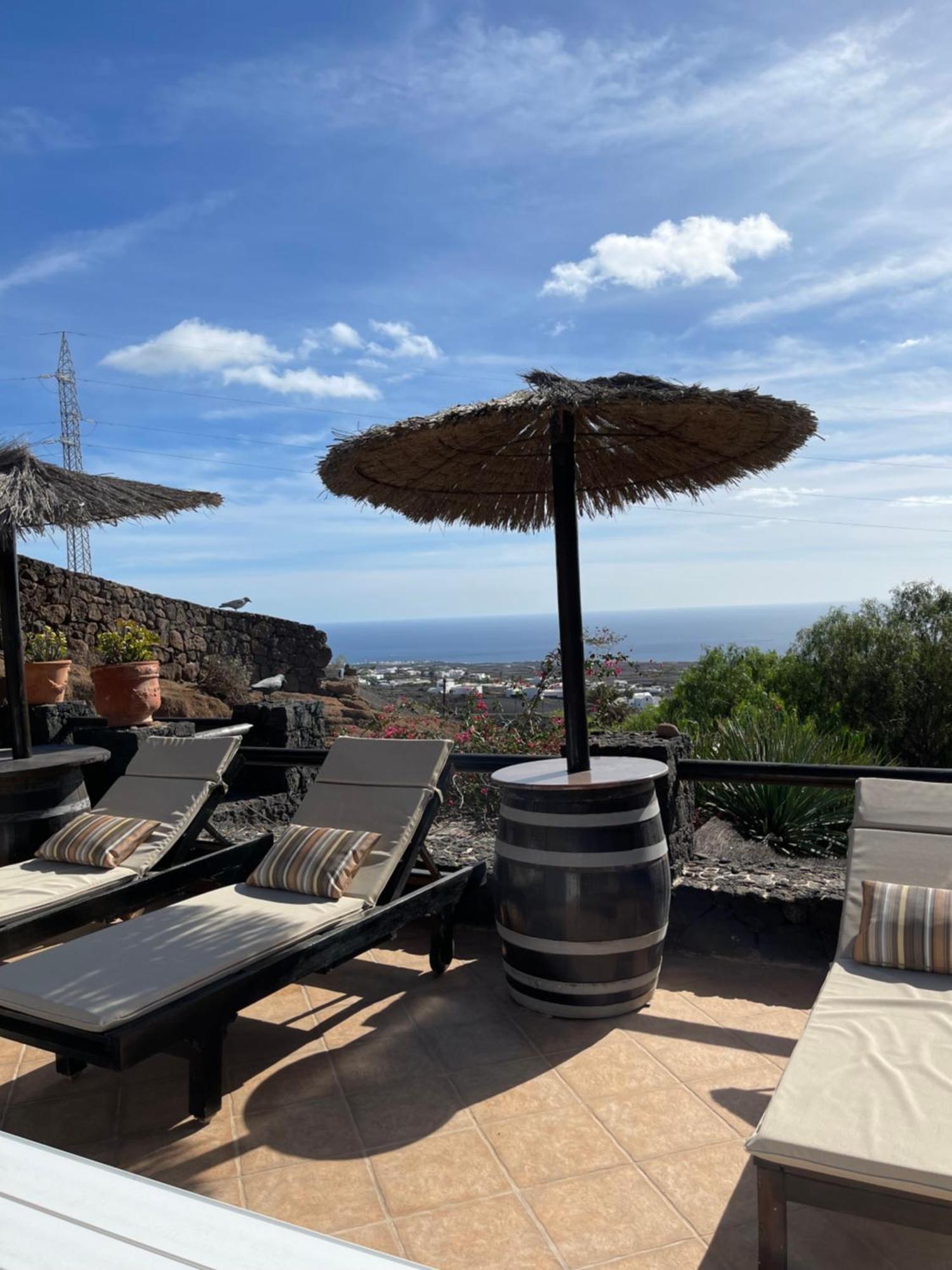 Castillo Lanzarote Villa Winni - Luxury Villa - Pet Friendly With Heated Pool La Asomada  Exterior photo