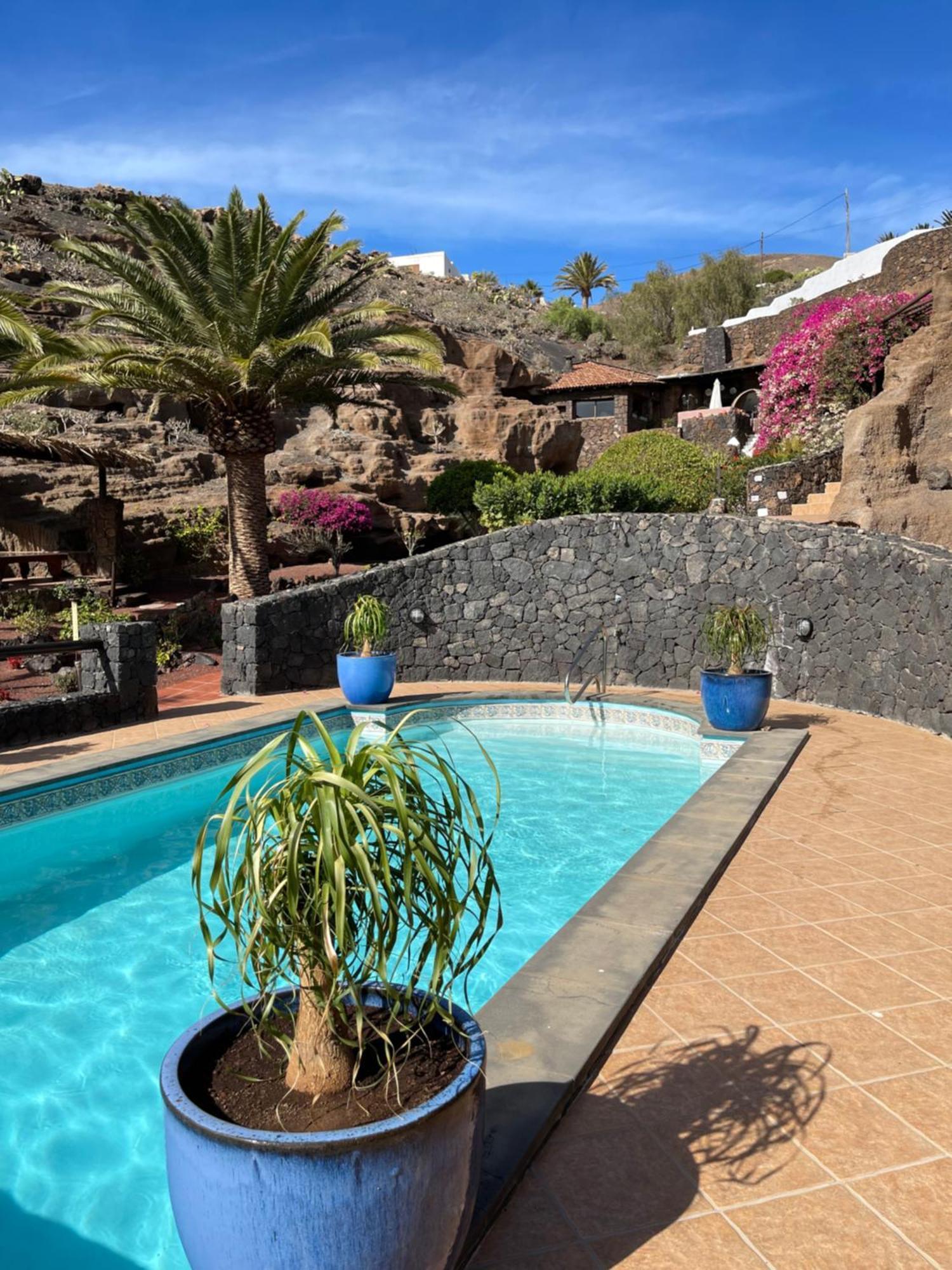 Castillo Lanzarote Villa Winni - Luxury Villa - Pet Friendly With Heated Pool La Asomada  Exterior photo
