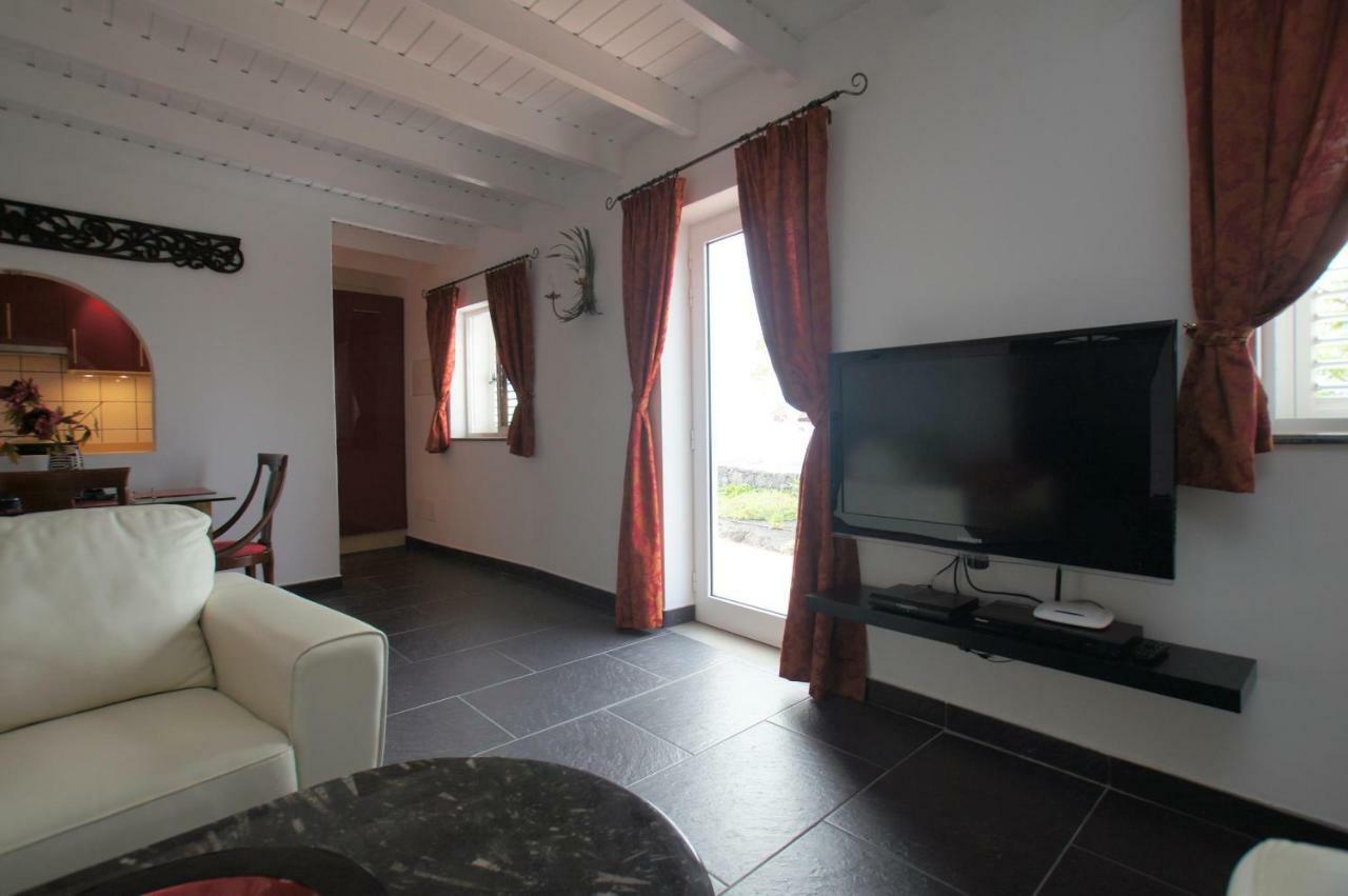 Castillo Lanzarote Villa Winni - Luxury Villa - Pet Friendly With Heated Pool La Asomada  Exterior photo
